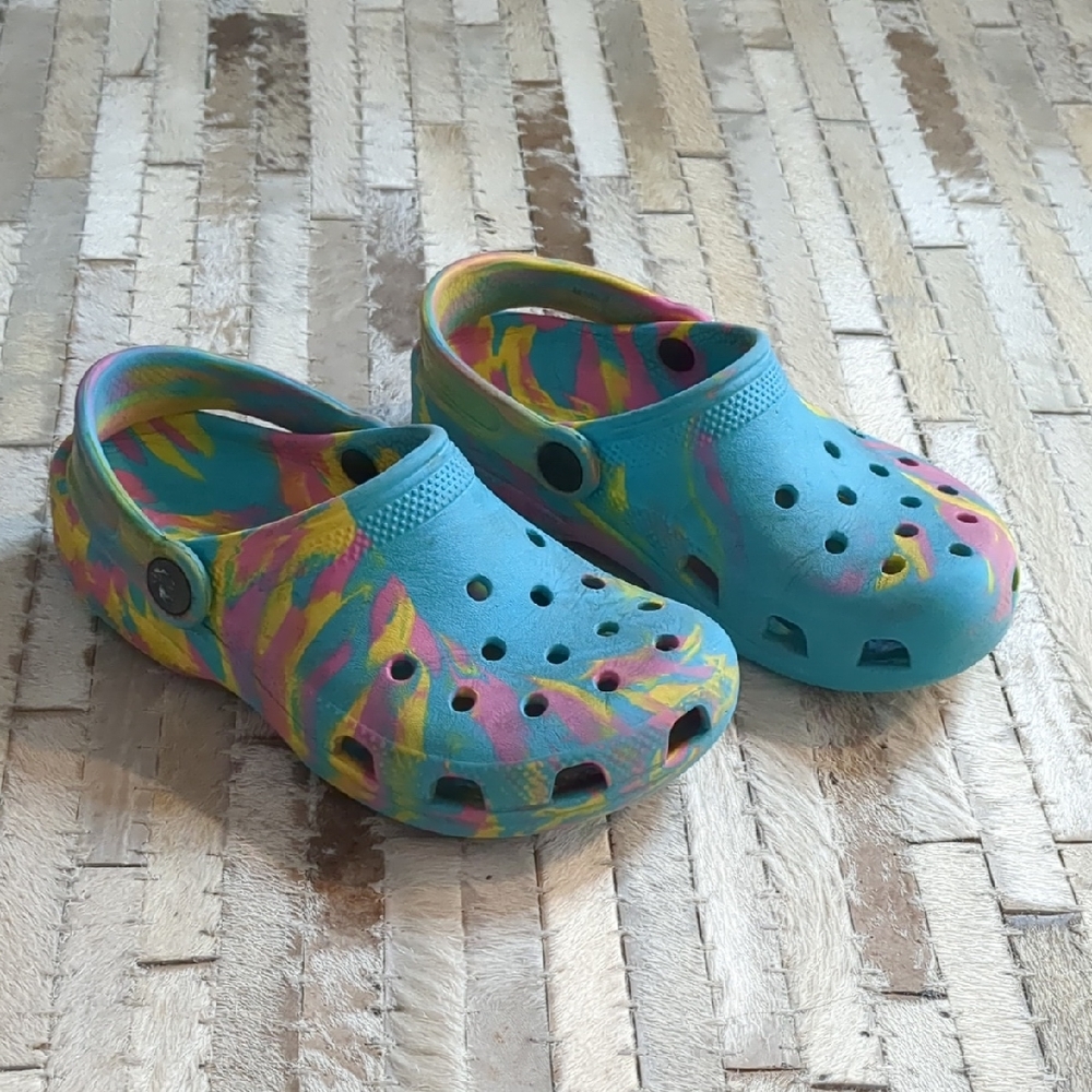 Crocs Kids Marbled Tie Dye Clogs